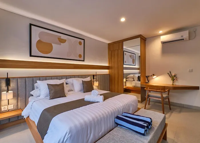 3br Modern Private In South
